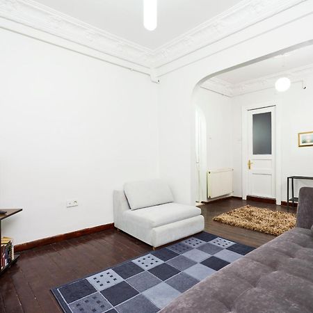 Cozy Apartment Next To Taksim Square อิสตันบูล ภายนอก รูปภาพ